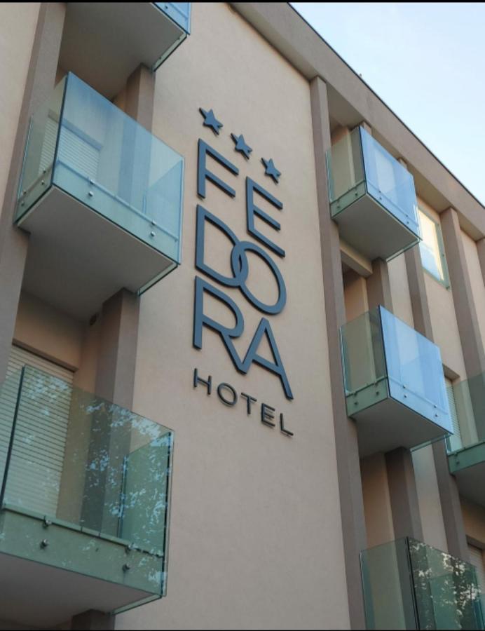 Hotel Fedora 3*